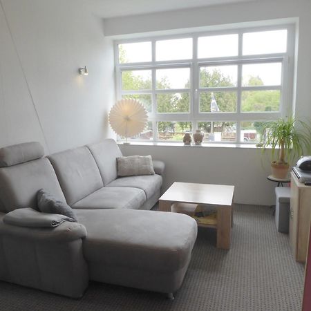 App. Weisses Haus Apartment Hohen Neuendorf Exterior foto
