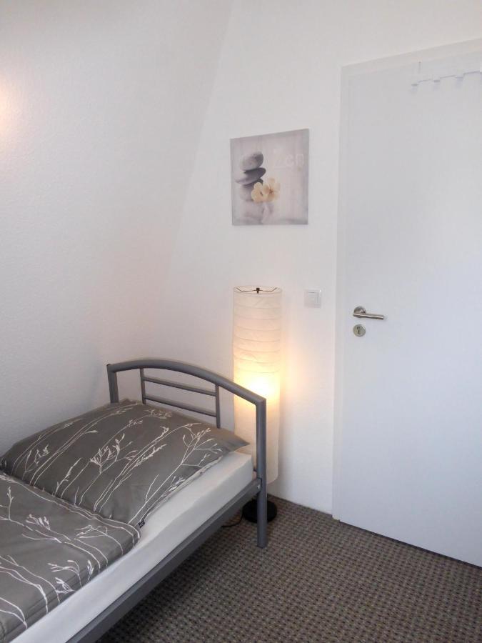 App. Weisses Haus Apartment Hohen Neuendorf Exterior foto